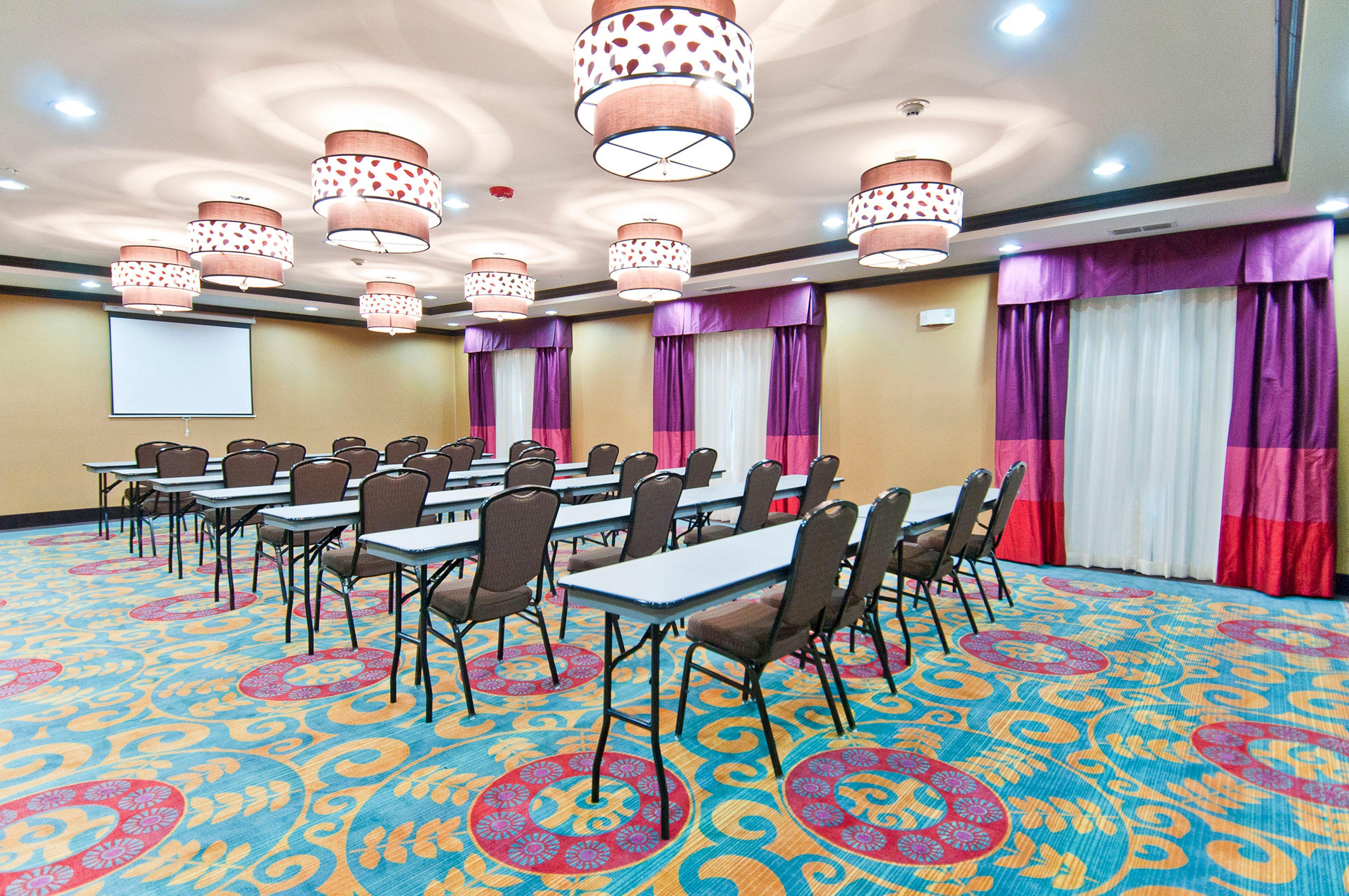 Holiday Inn Express & Suites San Antonio Frost Bank Center By Ihg Екстер'єр фото