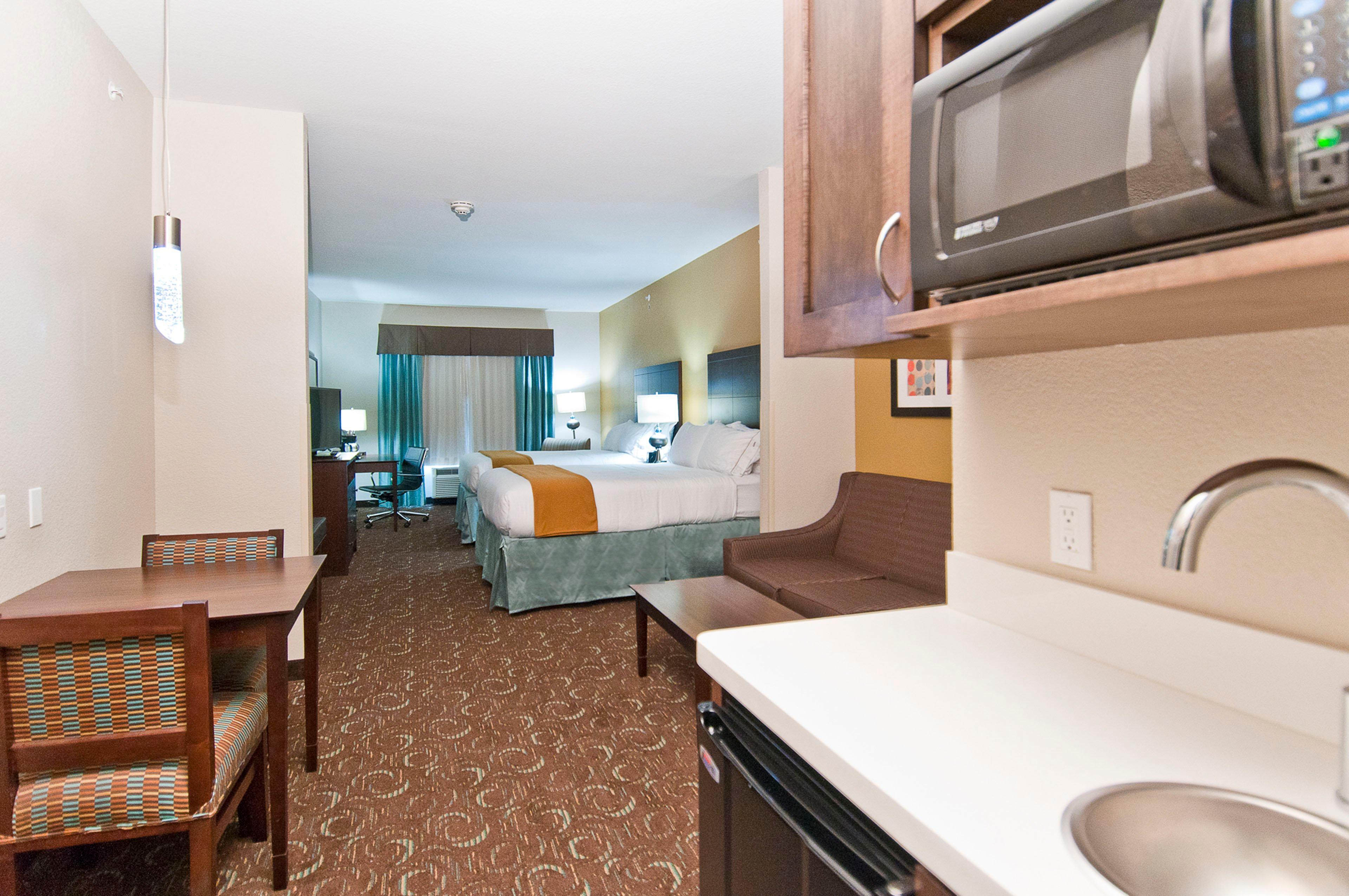 Holiday Inn Express & Suites San Antonio Frost Bank Center By Ihg Екстер'єр фото